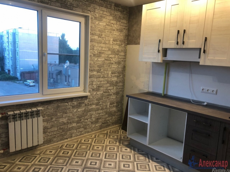 Продажа 2-комн квартиры на вторичном рынке Приозерск г., Суворова ул. ,  д. 36