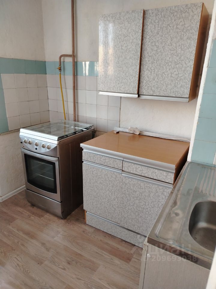 Аренда 1-комн квартиры на вторичном рынке Искровский проспект, 15К2