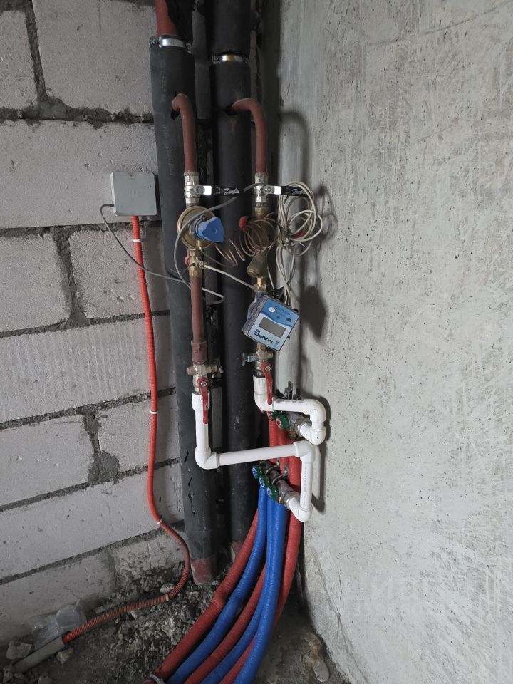 Продажа 2-комн квартиры на вторичном рынке Балаклавский проспект, 15