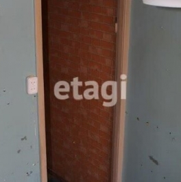 Продажа 2-комн квартиры на вторичном рынке Пограничника Гарькавого ул,  д. 38,  к. 3