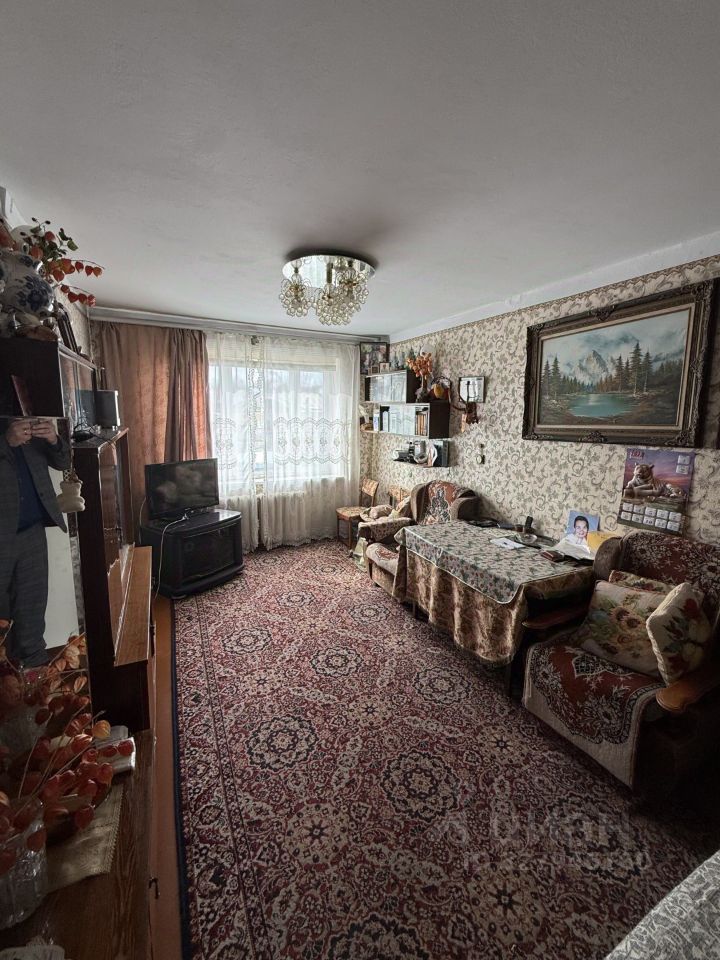 Продажа 2-комн квартиры на вторичном рынке Колыберево мкр,  д. 8