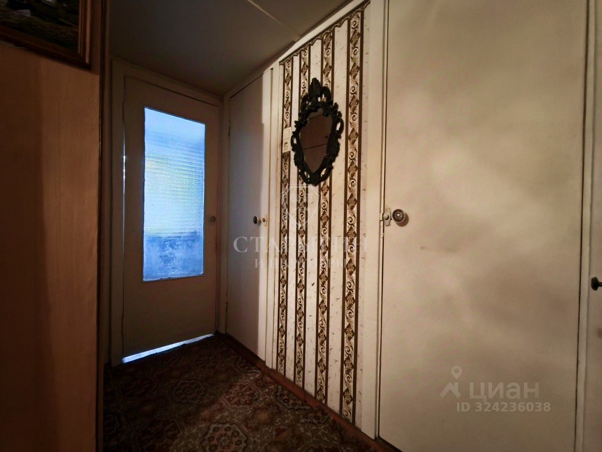 Продажа 2-комн квартиры на вторичном рынке Авиационный мкр, улица Королева, 2к3