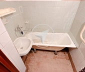 Продать Квартиры вторичка Тульская Б. ул   