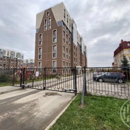 Продажа 1-комн квартиры на вторичном рынке Петергофское шос.,  д. 72,  к. 6