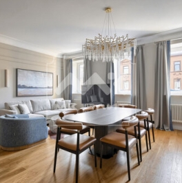 Продажа 3-комн квартиры на вторичном рынке Литейный проспект,  д. 30