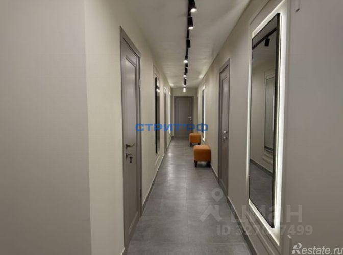 Продажа торгового помещения ул Олеко Дундича,  д. 27