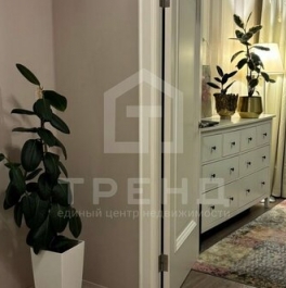 Продажа 2-комн квартиры на вторичном рынке улица Кораблестроителей,  д. 35 к1 литБ