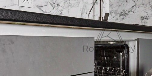 3-комн квартира улица Невзоровой, 9