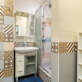 Продажа 1-комн квартиры на вторичном рынке Кудрово г, Строителей пр,  д. 6