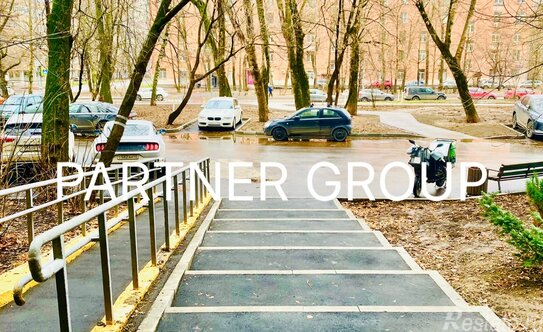 Продажа 3-комн квартиры на вторичном рынке ул Годовикова,  д. 3