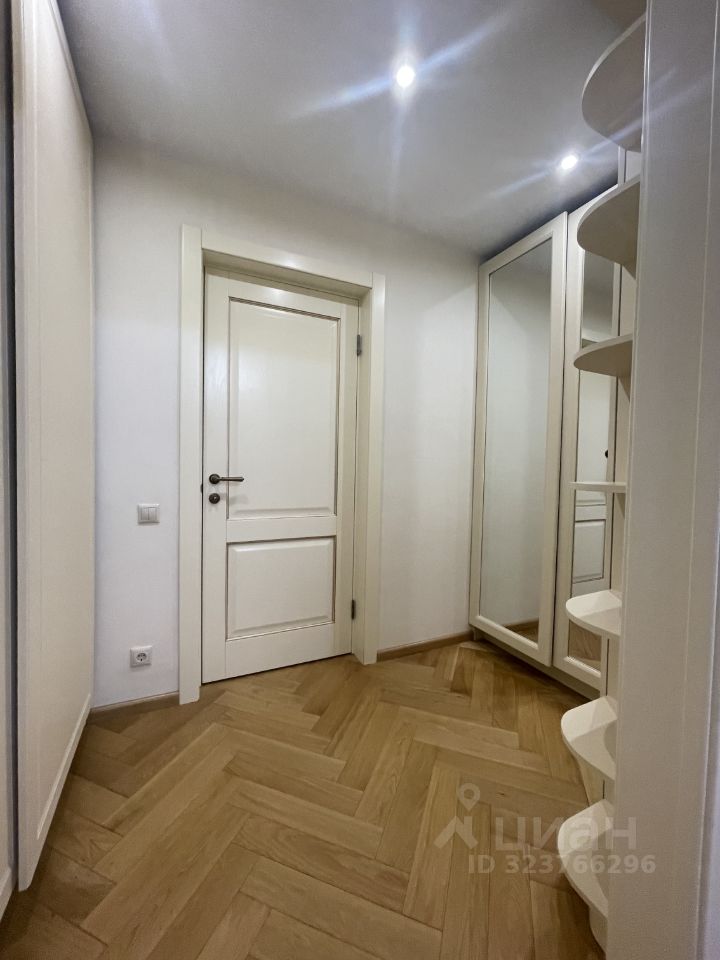 Продажа 4-комн квартиры на вторичном рынке улица Полины Осипенко, 16