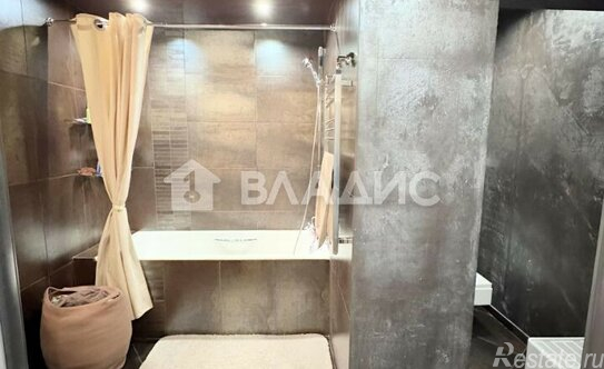 Продажа 3-комн квартиры на вторичном рынке улица Васильцовский Стан