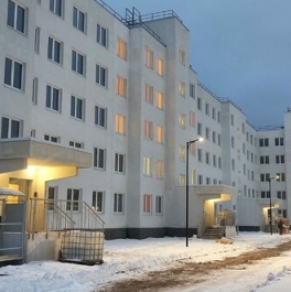 Продажа 3-комн квартиры на вторичном рынке Сясьстройское городское поселение, улица 1 Мая,  д. 3