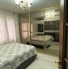 Продажа 3-комн квартиры на вторичном рынке Авиаторов мкр, Третьяка ул,  д. 7