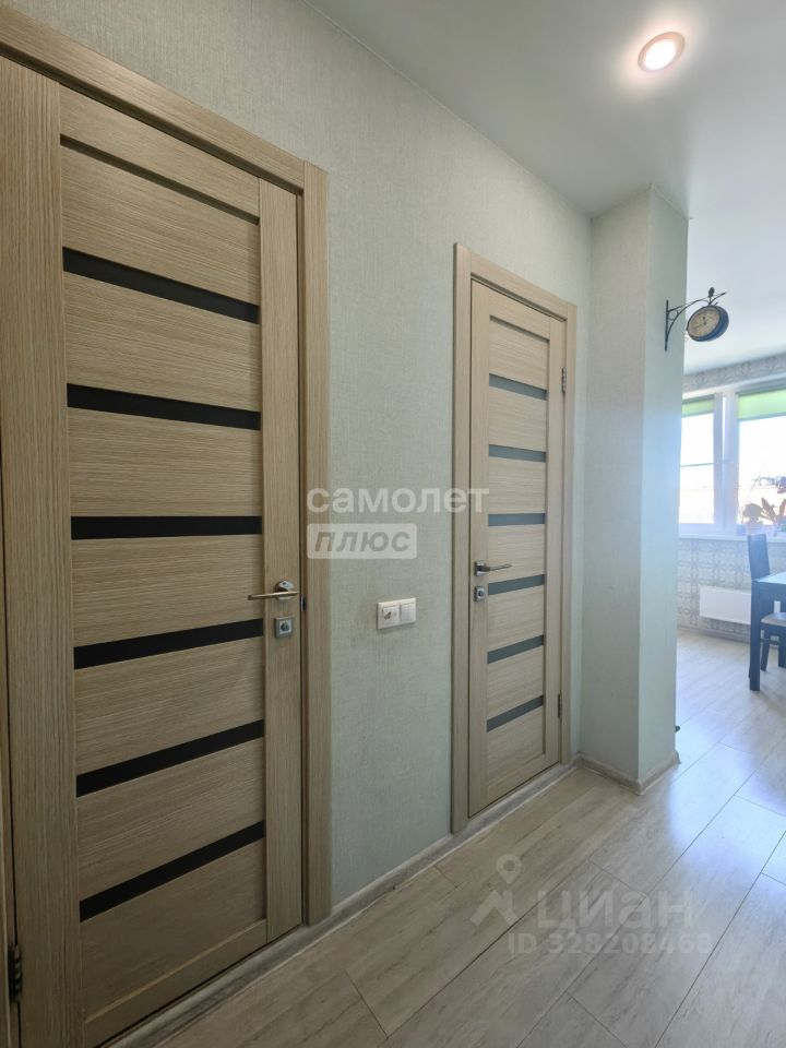 Продажа 2-комн квартиры на вторичном рынке проспект Андропова, 35К2