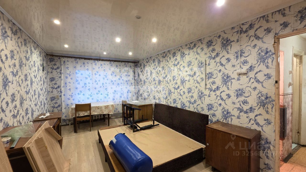 Продажа 2-комн квартиры на вторичном рынке пос. Станции Манихино, улица Железнодорожная, 20