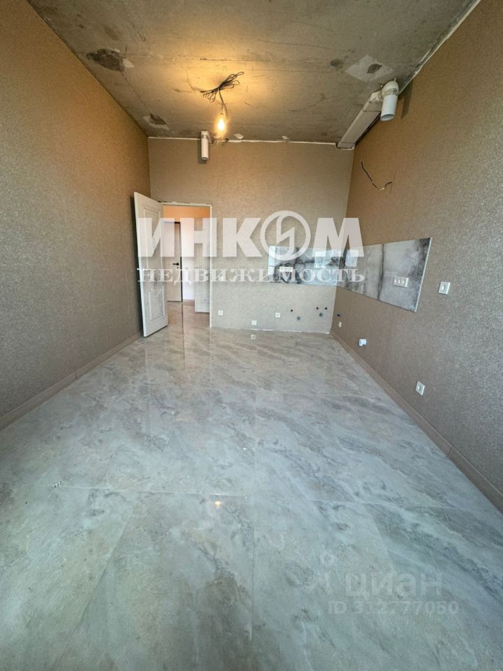 Продажа 2-комн квартиры на вторичном рынке улица Лобачевского, 120к1