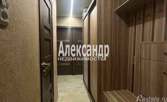 Продажа 2-комн квартиры на вторичном рынке Будапештская улица,  д. 110/23