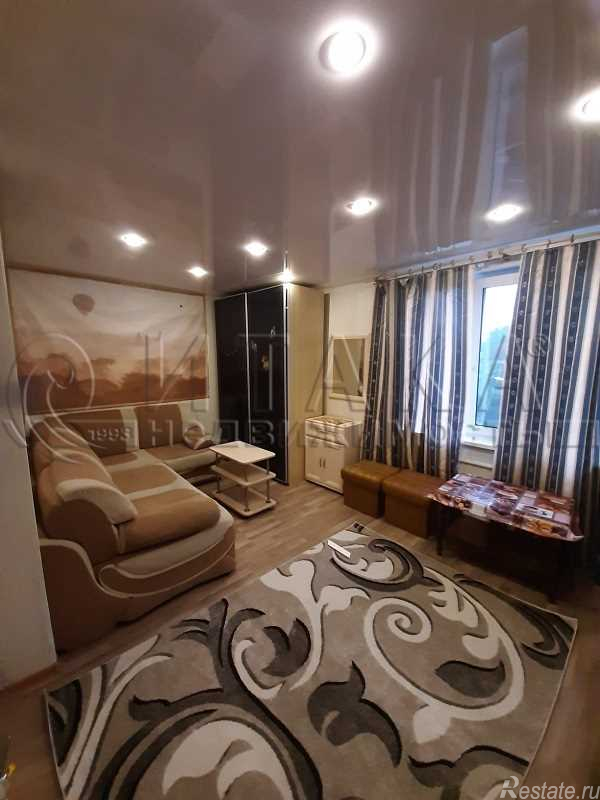 Продажа 2-комн квартиры на вторичном рынке Подводника Кузьмина,  д. 24