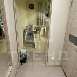 Продажа 3-комн квартиры на вторичном рынке Наличная улица,  д. 36 к3