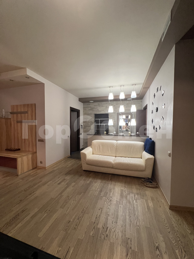 Продажа 3-комн квартиры на вторичном рынке Истринская улица, 8к3