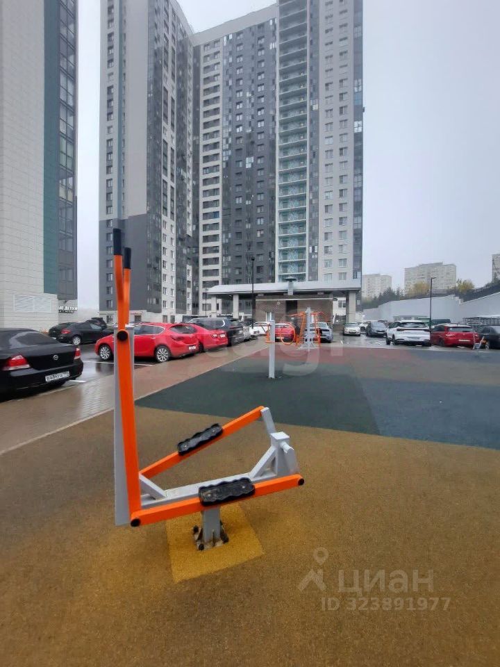 Продажа 2-комн квартиры на вторичном рынке Красногорск, бульвар Космонавтов, 12к1