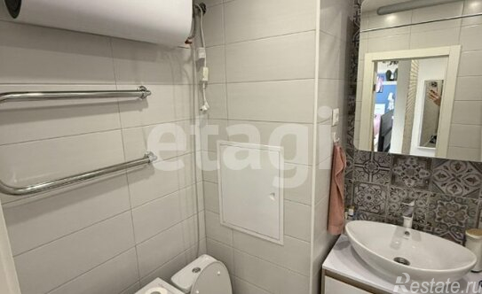 Продажа 2-комн квартиры на вторичном рынке ул Нежинская,  д. 19,  к. 1