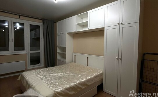 Продажа 1-комн квартиры на вторичном рынке Железнодорожный, улица Корнилаева,  д. 30