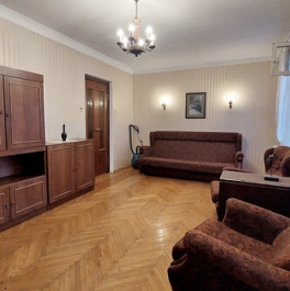 Продажа 3-комн квартиры на вторичном рынке Ленинский пр-кт,  д. 95 к2