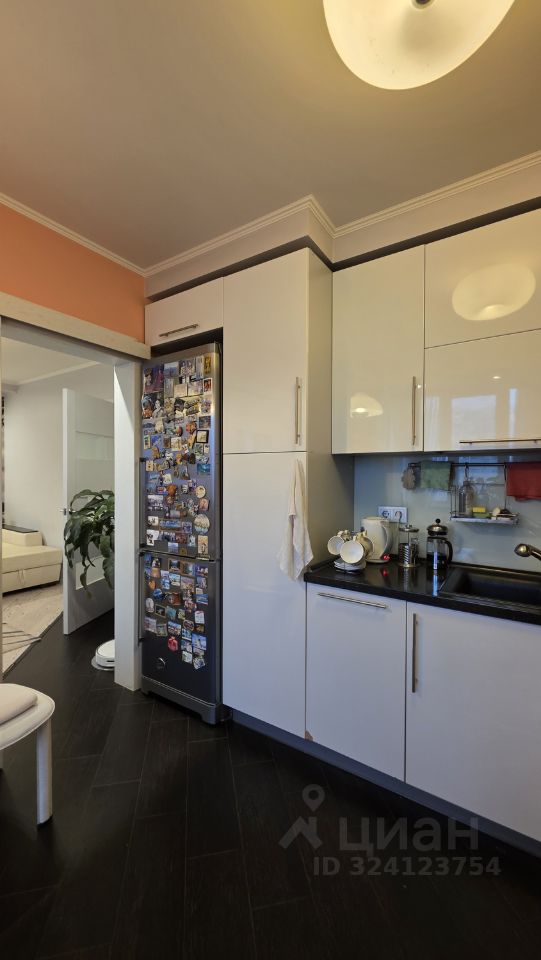 Продажа 4-комн квартиры на вторичном рынке улица Перерва, 54