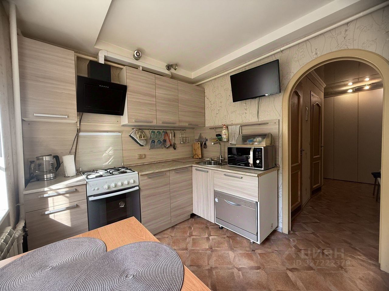 Продажа 2-комн квартиры на вторичном рынке улица Кораблестроителей, 22К1