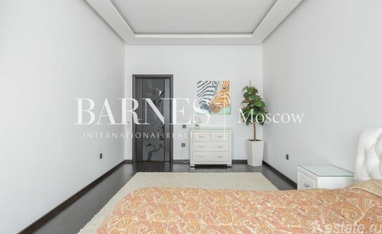 Продажа 2-комн квартиры на вторичном рынке улица Гризодубовой,  д. 2