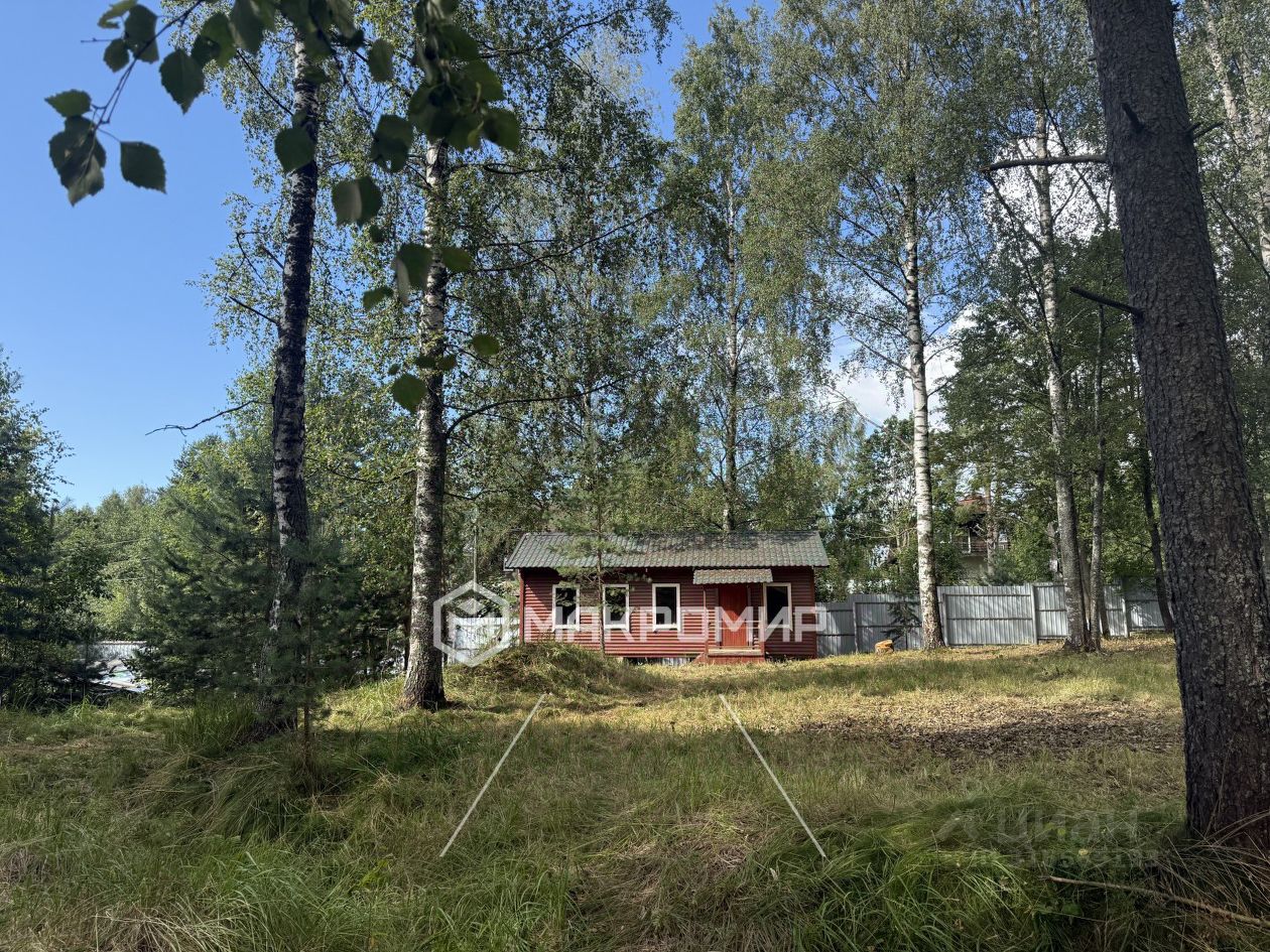 Продажа земли Заозерное ТСН, 9-я линия,  д. 101