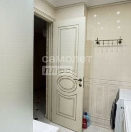 Продажа 3-комн квартиры на вторичном рынке Радиальная 6-я ул,  д. 3,  к. 10