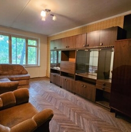 Продажа 2-комн квартиры на вторичном рынке улица Маршала Тухачевского,  д. 26 к2