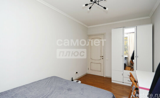 Продажа 2-комн квартиры на вторичном рынке ул Матвеевская,  д. 42,  к. 2