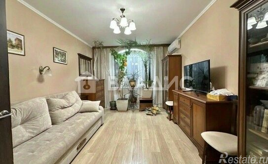 Продажа 2-комн квартиры на вторичном рынке Вольная улица,  д. 28/4 к3