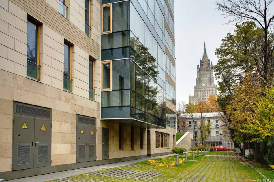 Продажа гаража Смоленский бульвар,  д. 24 к3