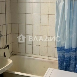 Продажа 2-комн квартиры на вторичном рынке Парковая 15-я ул,  д. 46 к8