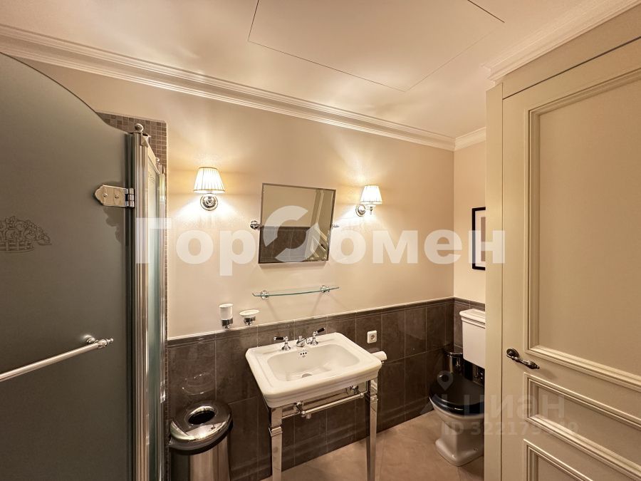 Продажа 2-комн квартиры на вторичном рынке Староволынская улица, 15к2