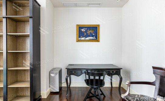 Продажа 6-комн квартиры на вторичном рынке улица Климашкина,  д. 17