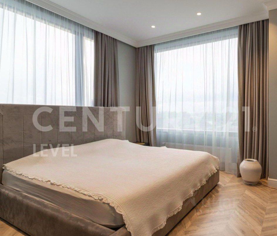 Продажа 3-комн квартиры на вторичном рынке Мичуринский проспект, 56