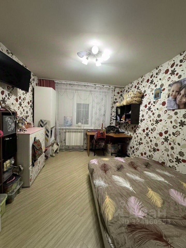 Продажа 2-комн квартиры на вторичном рынке Серпухов, улица Ворошилова, 143