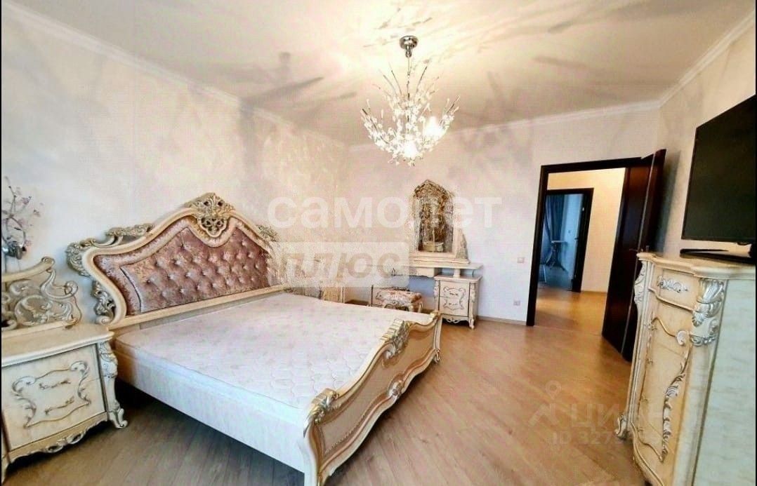 Продажа 3-комн квартиры на вторичном рынке Химки, улица Калинина, 5