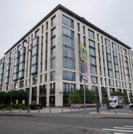 Продажа 2-комн квартиры на вторичном рынке набережная Адмирала Лазарева,  д. 22 с1