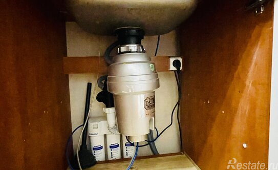 Аренда 3-комн квартиры на вторичном рынке Тамбовская ул,  д. 13