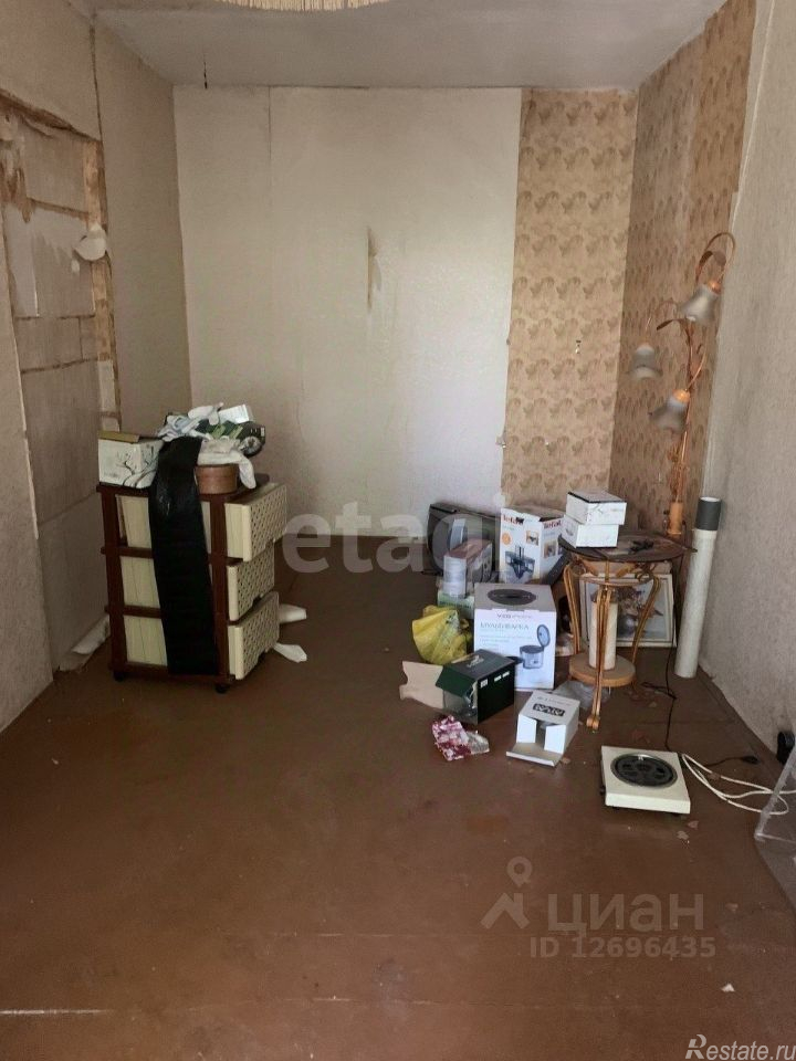 Продажа 2-комн квартиры на вторичном рынке Солнечногорск, Крестьянская улица,  д. 1