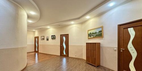 3-комн квартира ул Нежинская,  д. 8,  к. 1