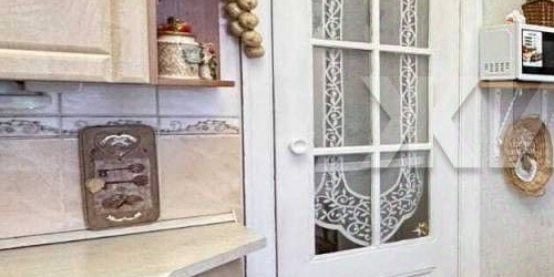 2-комн квартира бульвар Красных Зорь, 1