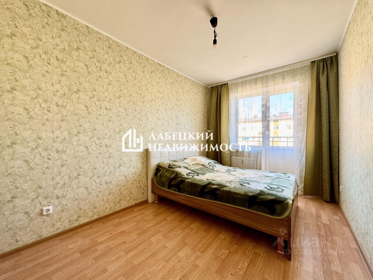 Продажа 2-комн квартиры на вторичном рынке д. Щеглово, 82